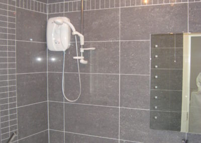 Warren close Bathroom after 3